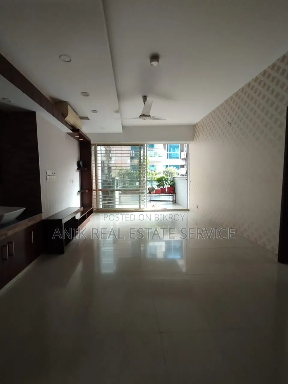Good Quality 3 Bedroom Semi Farnised Flat Rent At Gulshan in Gulshan