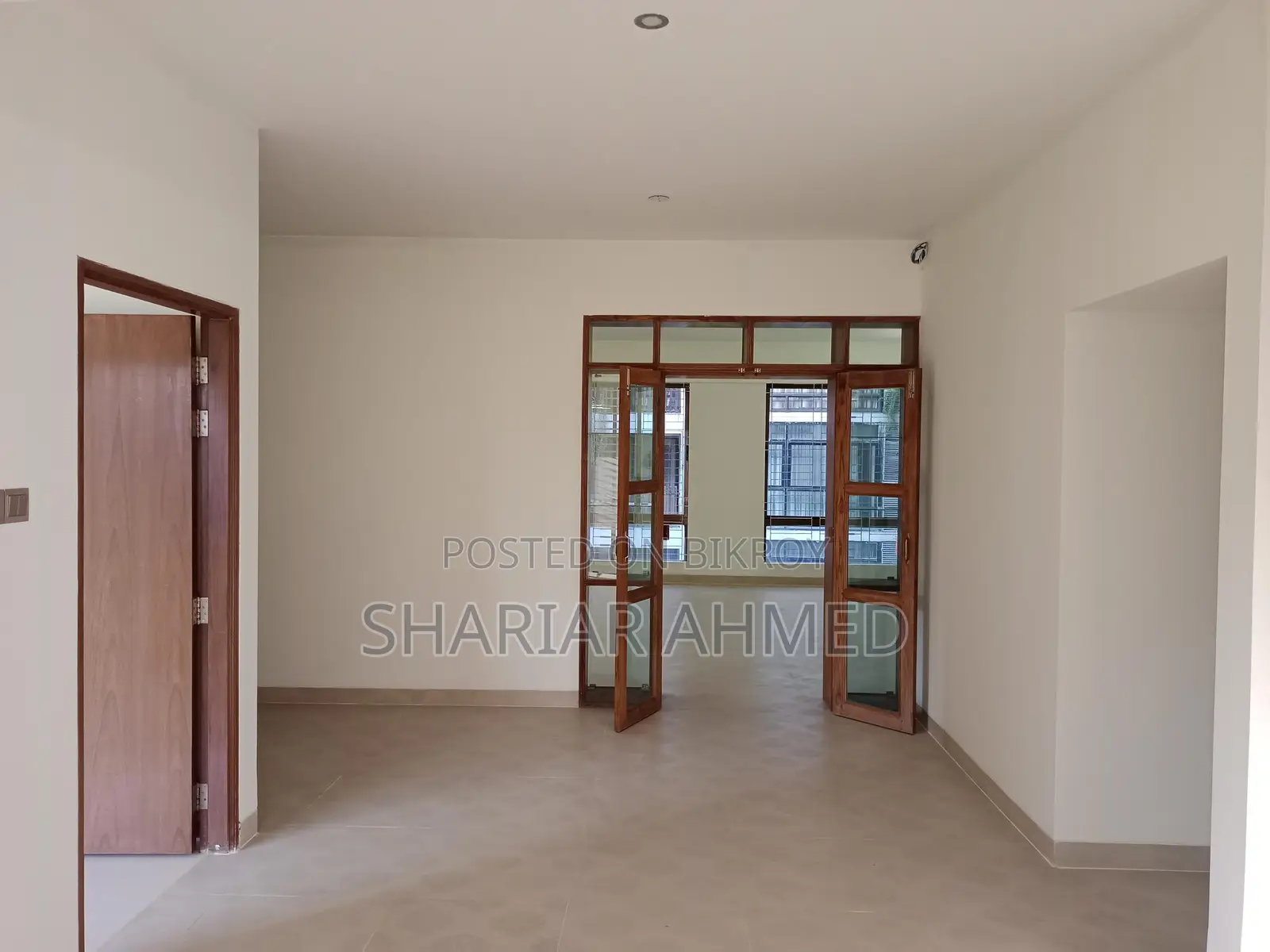 Unfurnished 2800 Sqft Looking Nice Apartment Rent In Gulshan 2 in Gulshan