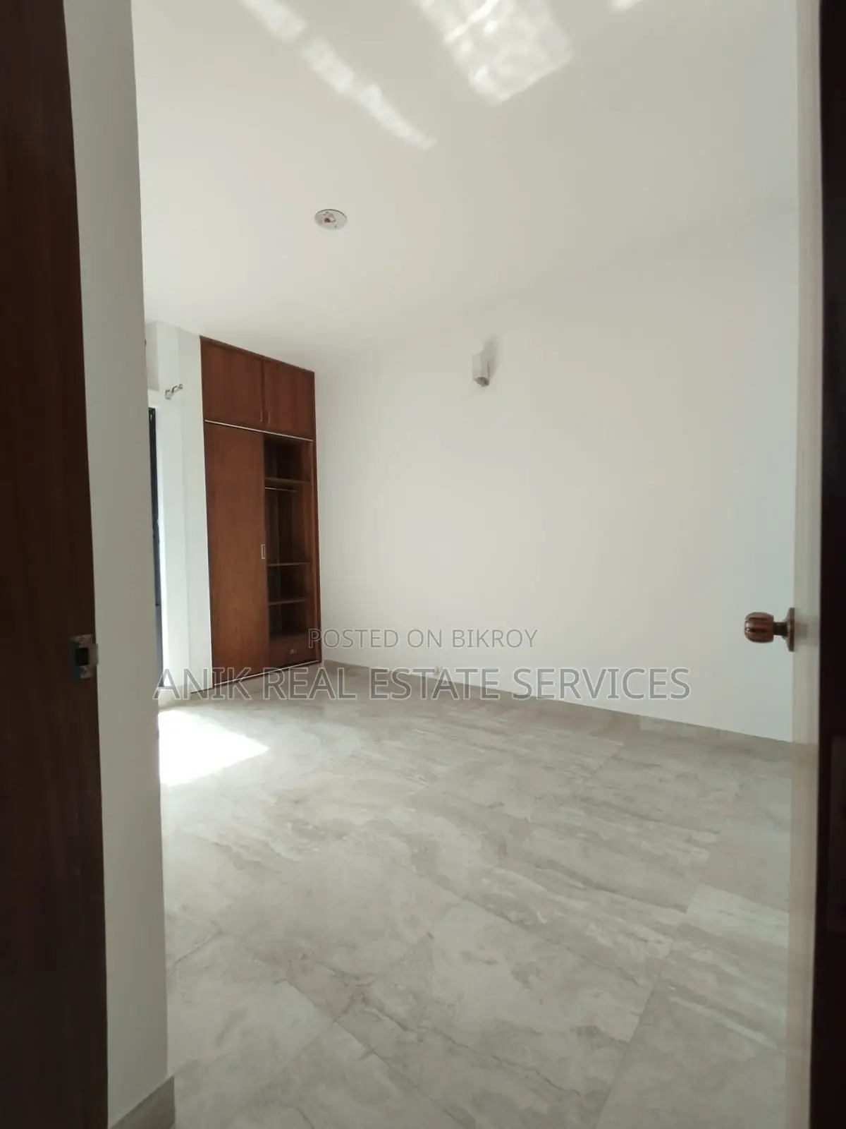 3300 Sft Good Quality Office Space Rent At Baridhara in Baridhara