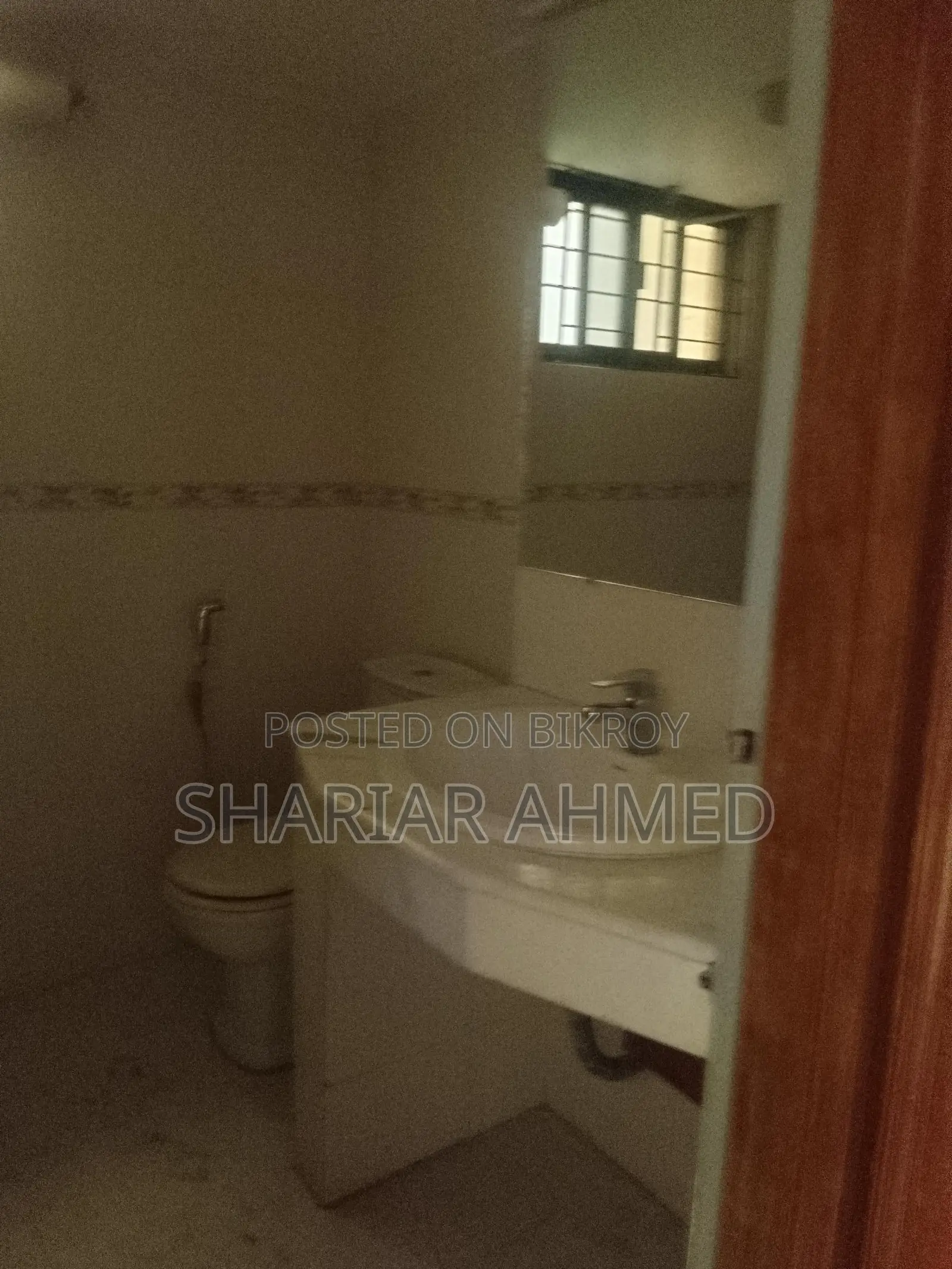 4 Bed 2750 Sqft Un-Furnished Flat For Rent In Gulshan 1 in Gulshan