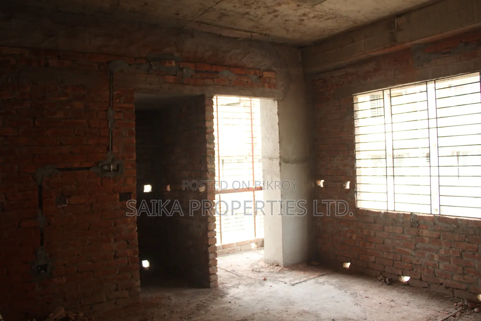 Near-ready 1350 sq ft flat | 3 bed apartment in Mirpur
