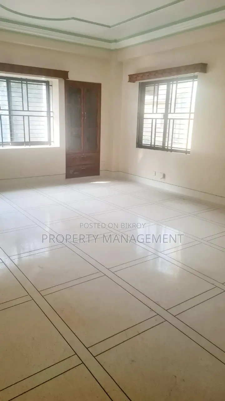3100Sqft Office Space Rent Banani Nice View in Banani