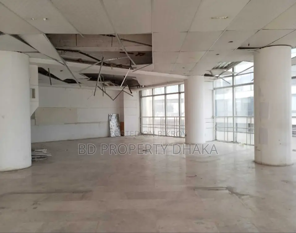5000sqft Newly Building open Commercial house rent in Gulshan Avenue in Gulshan