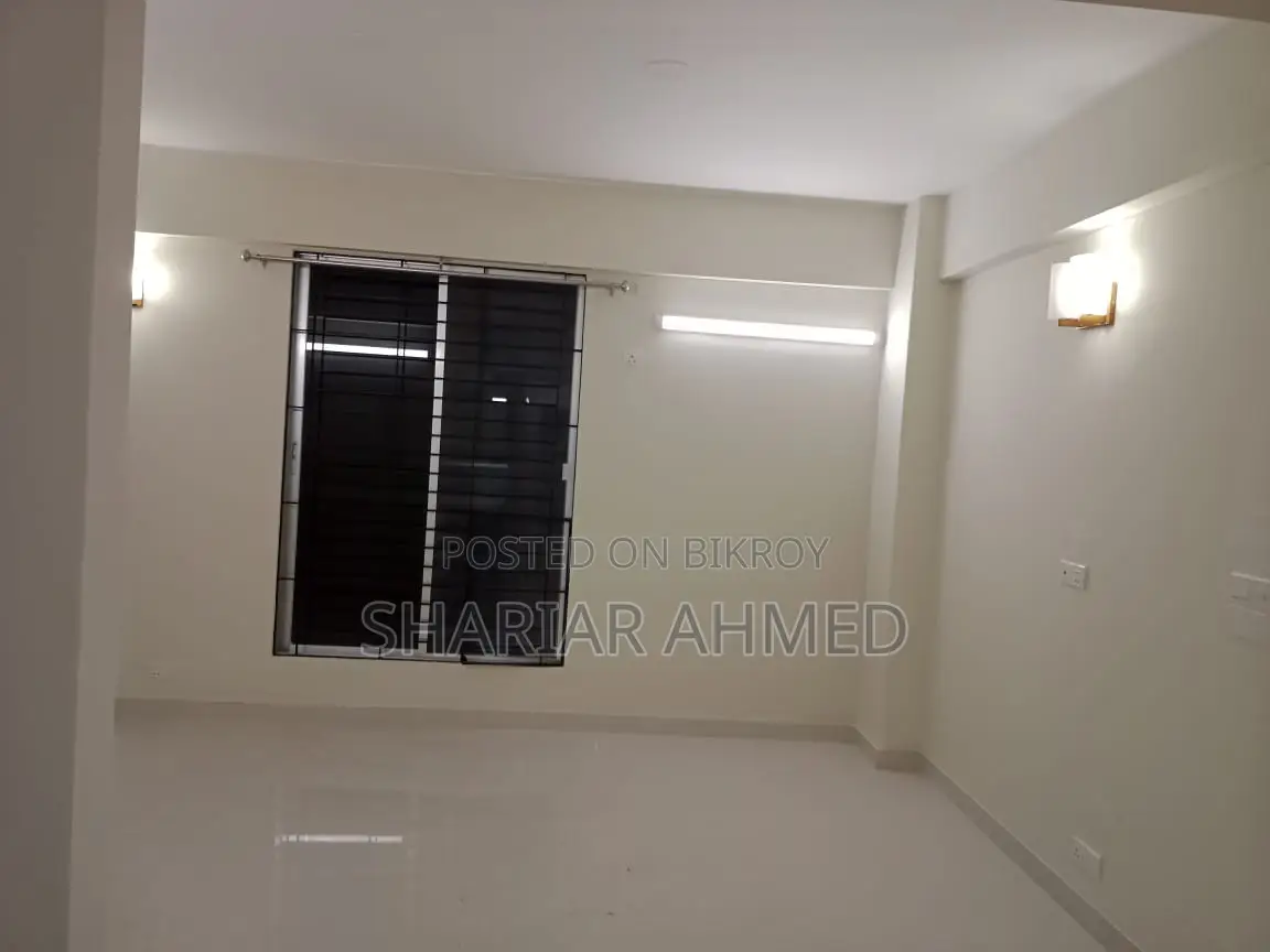 Unfurnished New 2250 SqFt Apartment Rent @ Gulshan in Gulshan