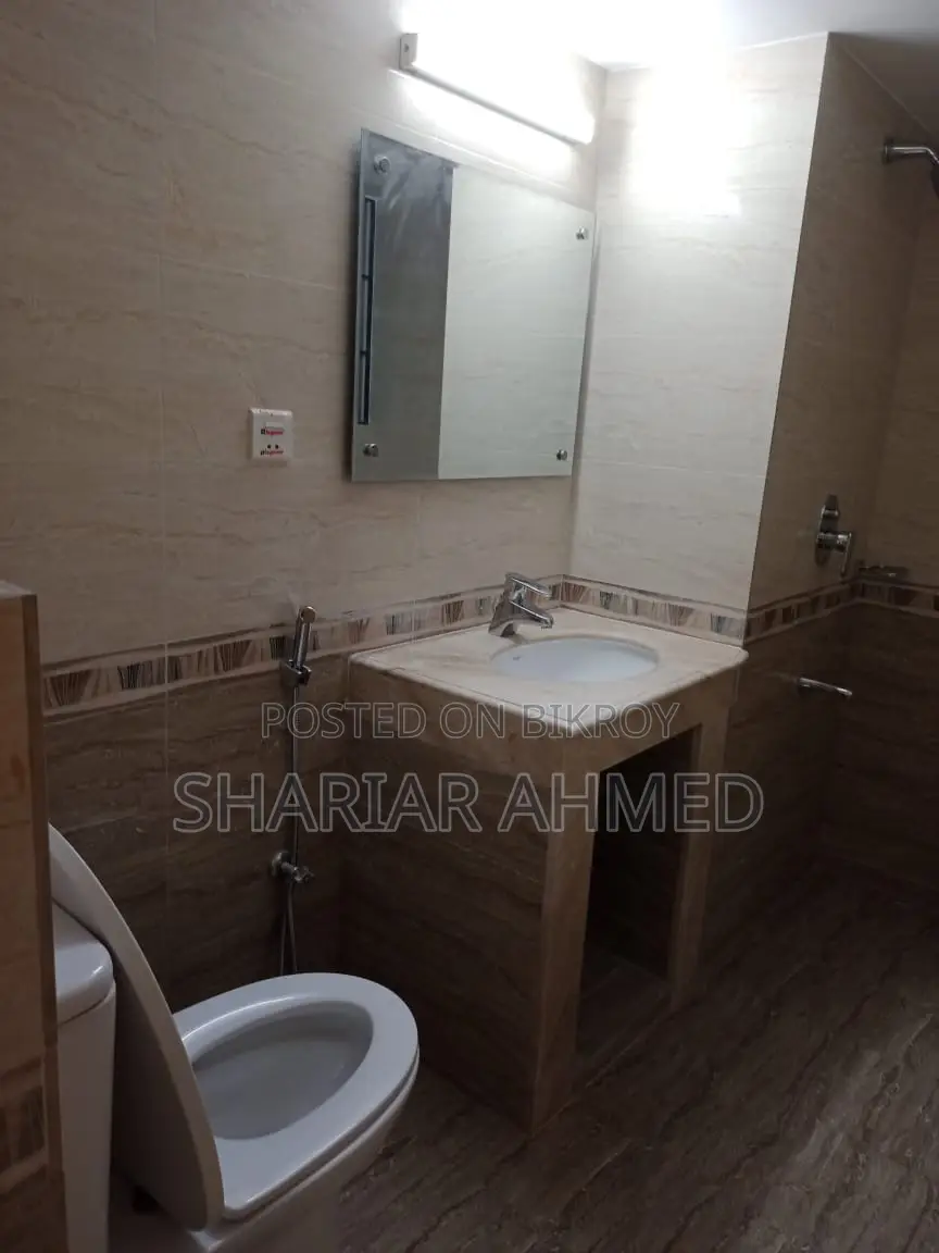 Unfurnished New 2250 SqFt Apartment Rent @ Gulshan in Gulshan