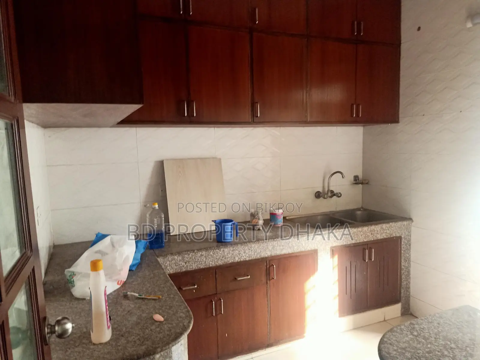 3300 Sqft Newly Office Space Rent In Banani in Banani