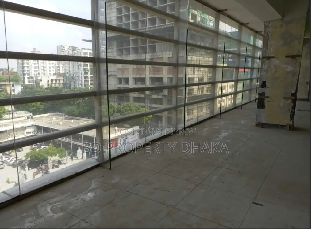 6050sqft nice office space rent in Gulshan Avenue in Gulshan