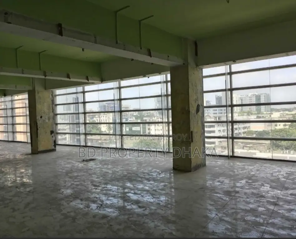 6050sqft nice office space rent in Gulshan Avenue in Gulshan
