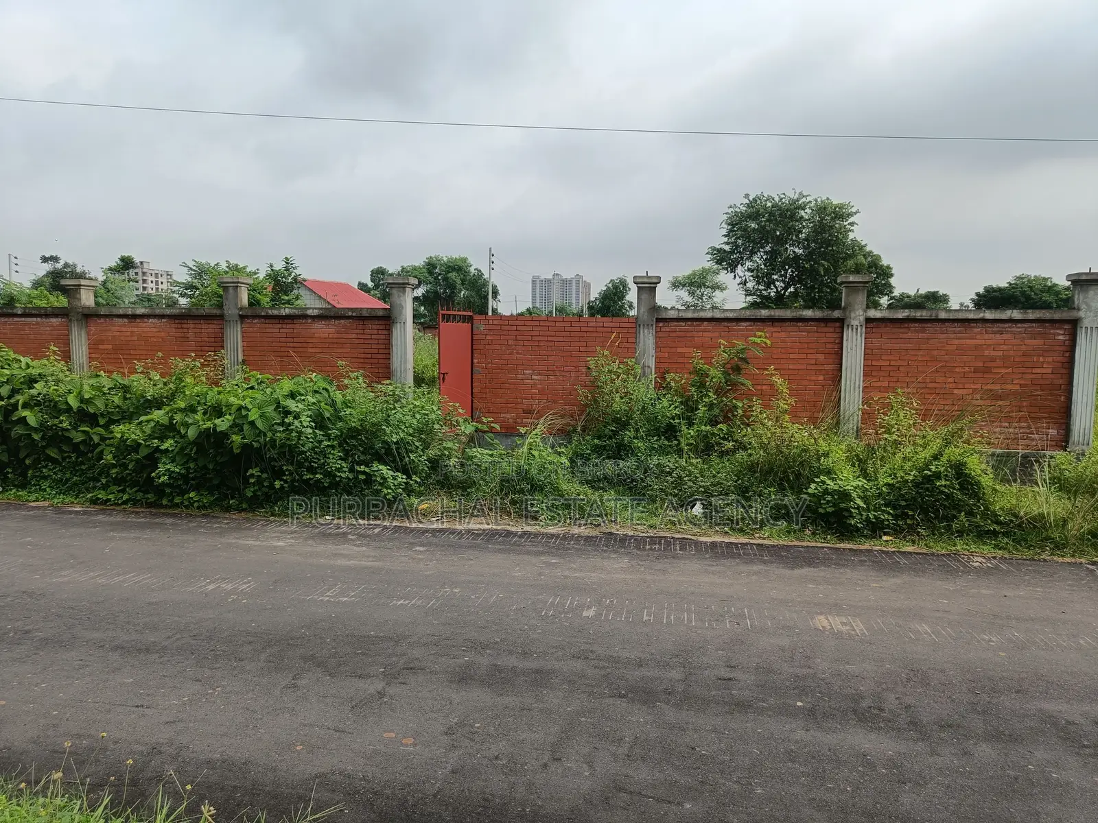 On 75ft, 3 Katha Plot In Sec#5 in Purbachal