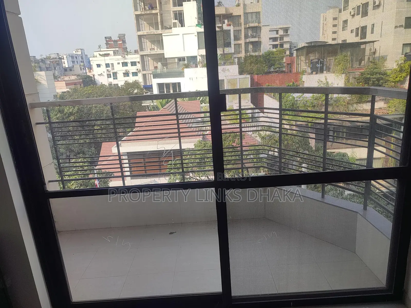 Brand New Flat with Gym and Swimming Pool Facilities for Rent in Baridhara in Baridhara