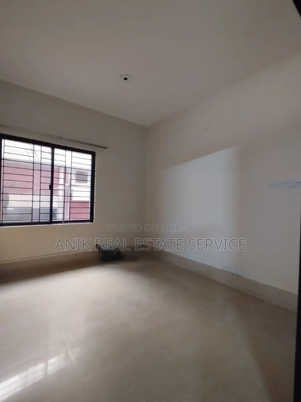 2300 Sft Office Space Rent At Gulshan 2 in Gulshan
