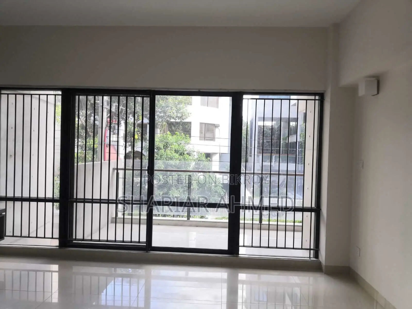 Nicely Decorated Luxuriou Apartment Now Vacant For Rent In Gulshan in Gulshan