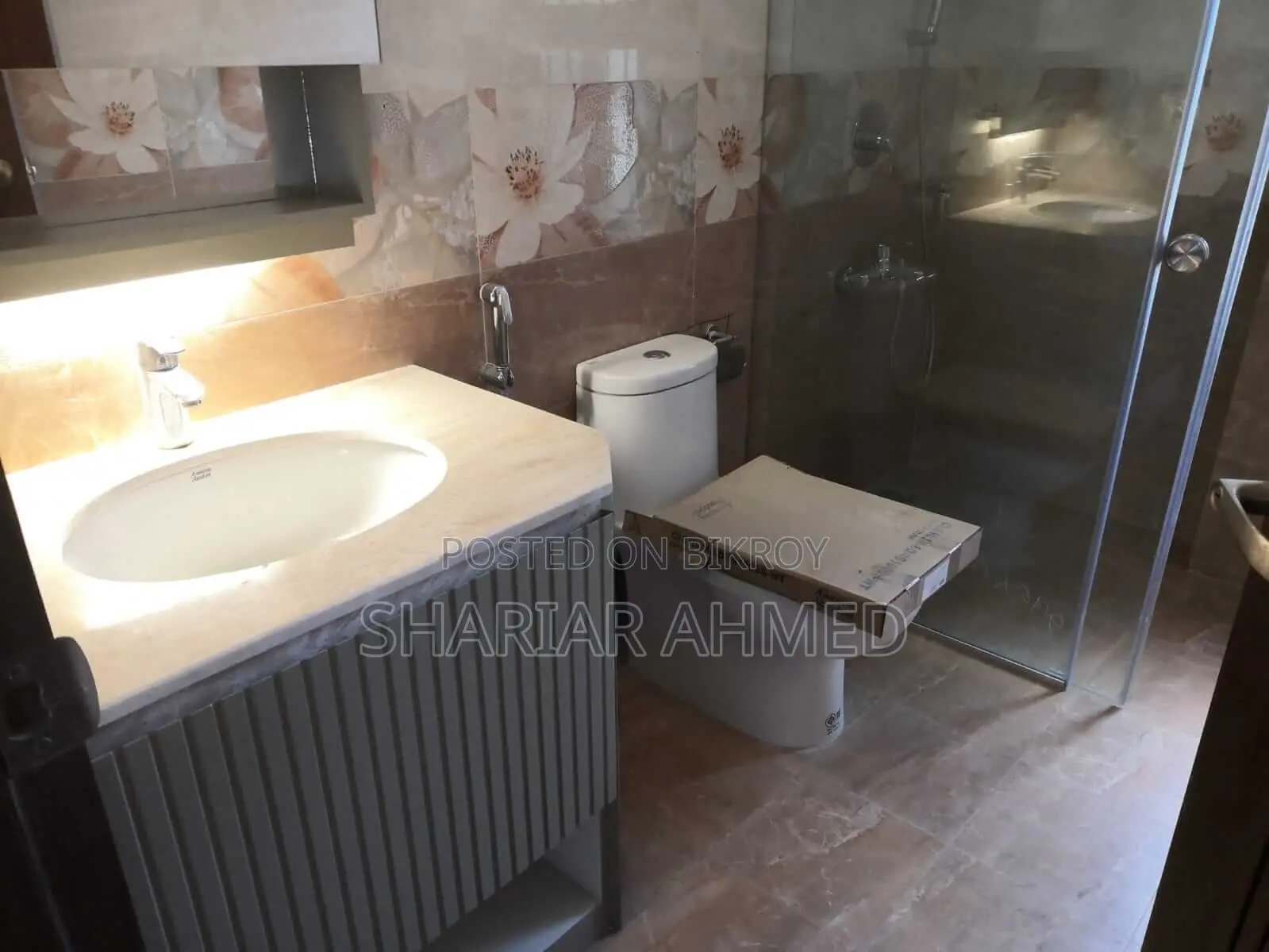 Nicely Decorated Luxuriou Apartment Now Vacant For Rent In Gulshan in Gulshan