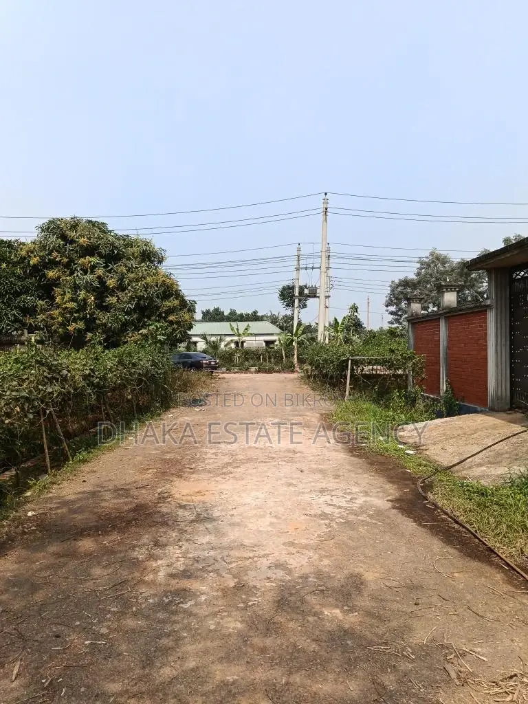 Sector-26, South Facing 3 Katha Plot Sale in Purbachal