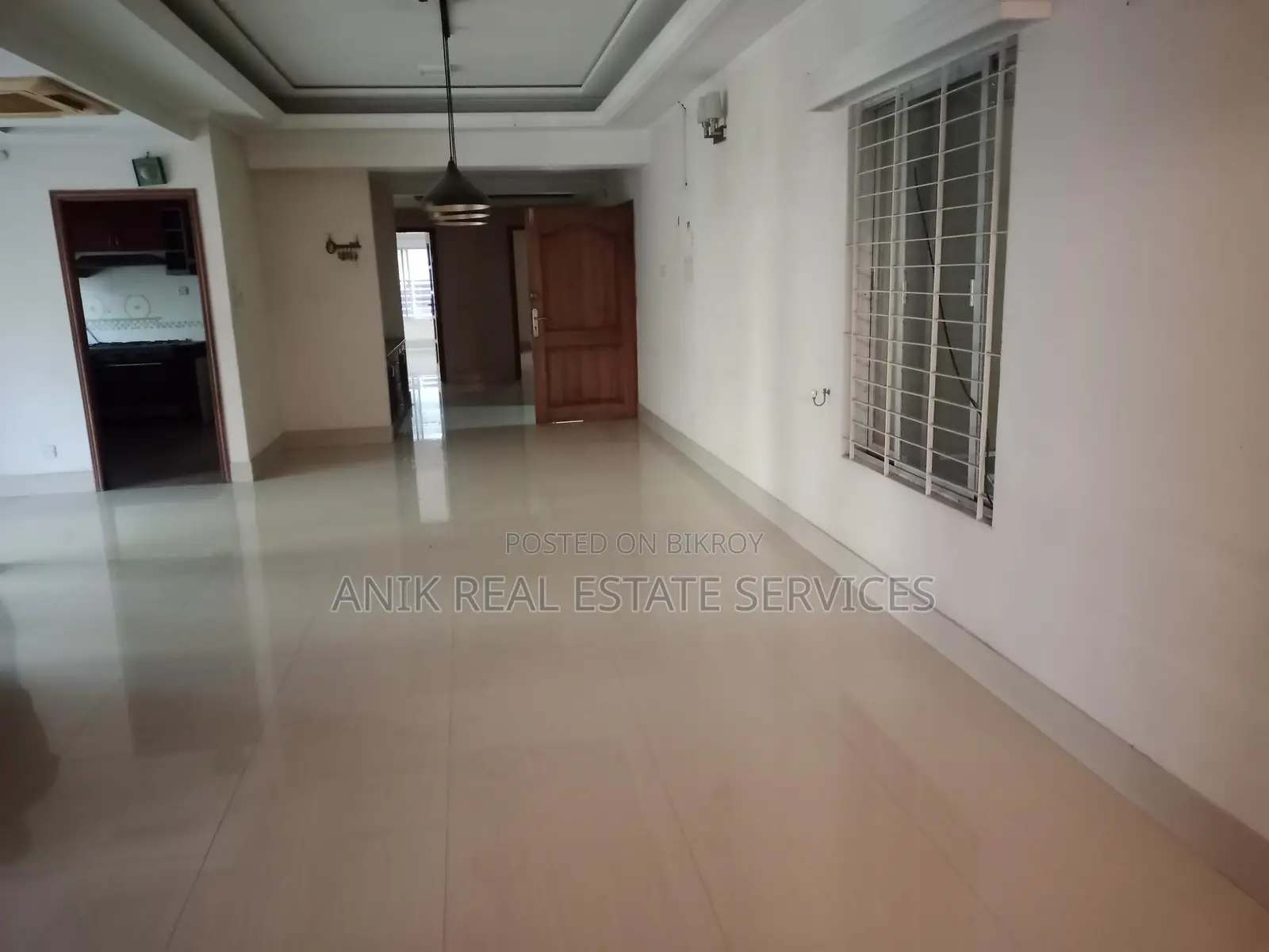 Good Quality 4 Bedroom Semi Furnished Flat Rent In Gulshan in Gulshan