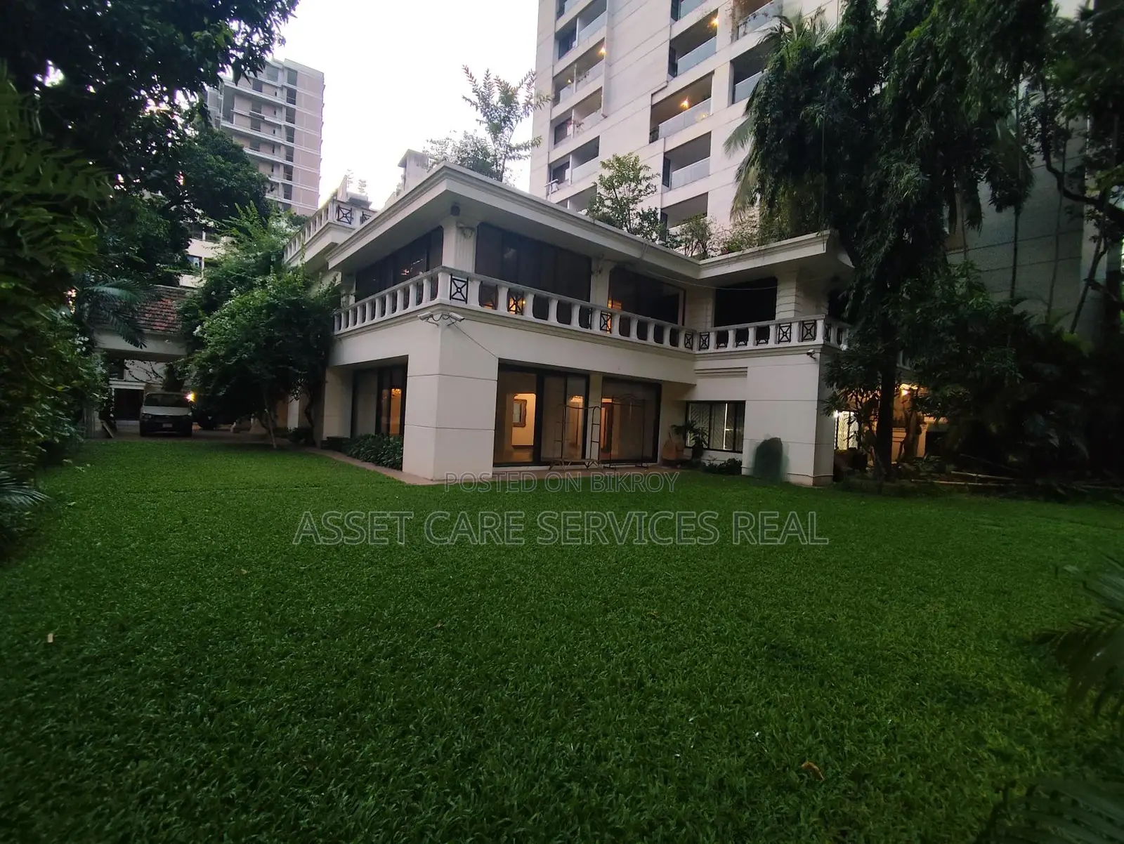 Exclusive Luxurious Independent House Rent In Gulshan in Gulshan