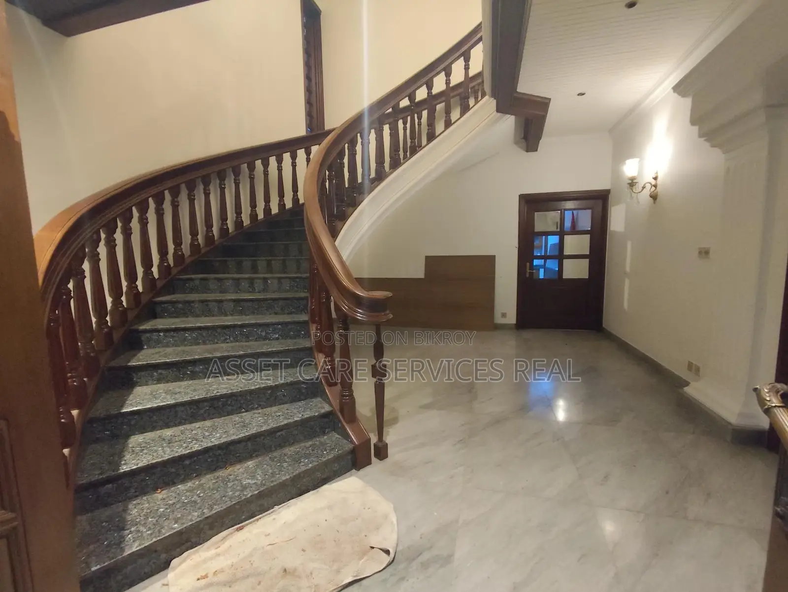 Exclusive Luxurious Independent House Rent In Gulshan in Gulshan