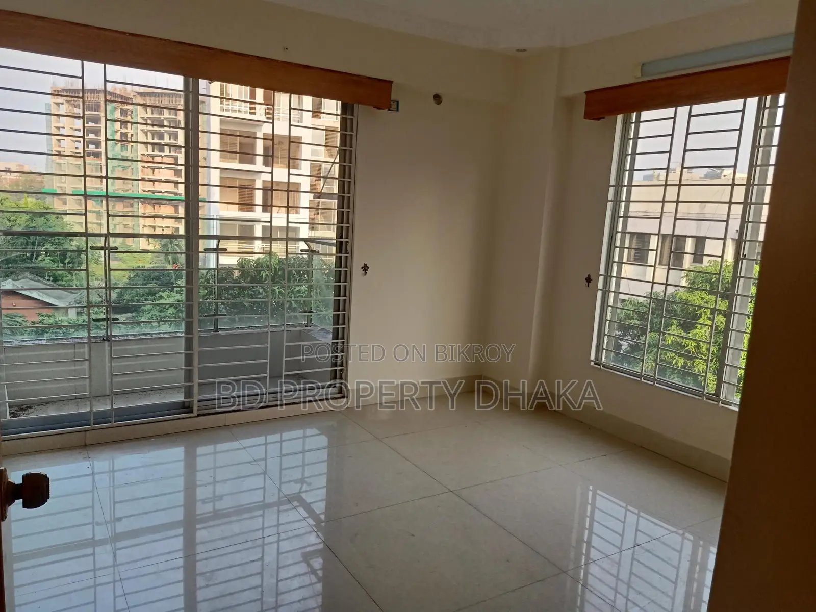 3300 Sqft Nice Modern 4bed Apt Rent In Banani in Banani