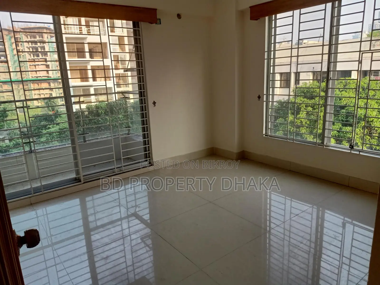 3300 Sqft Nice Modern 4bed Apt Rent In Banani in Banani