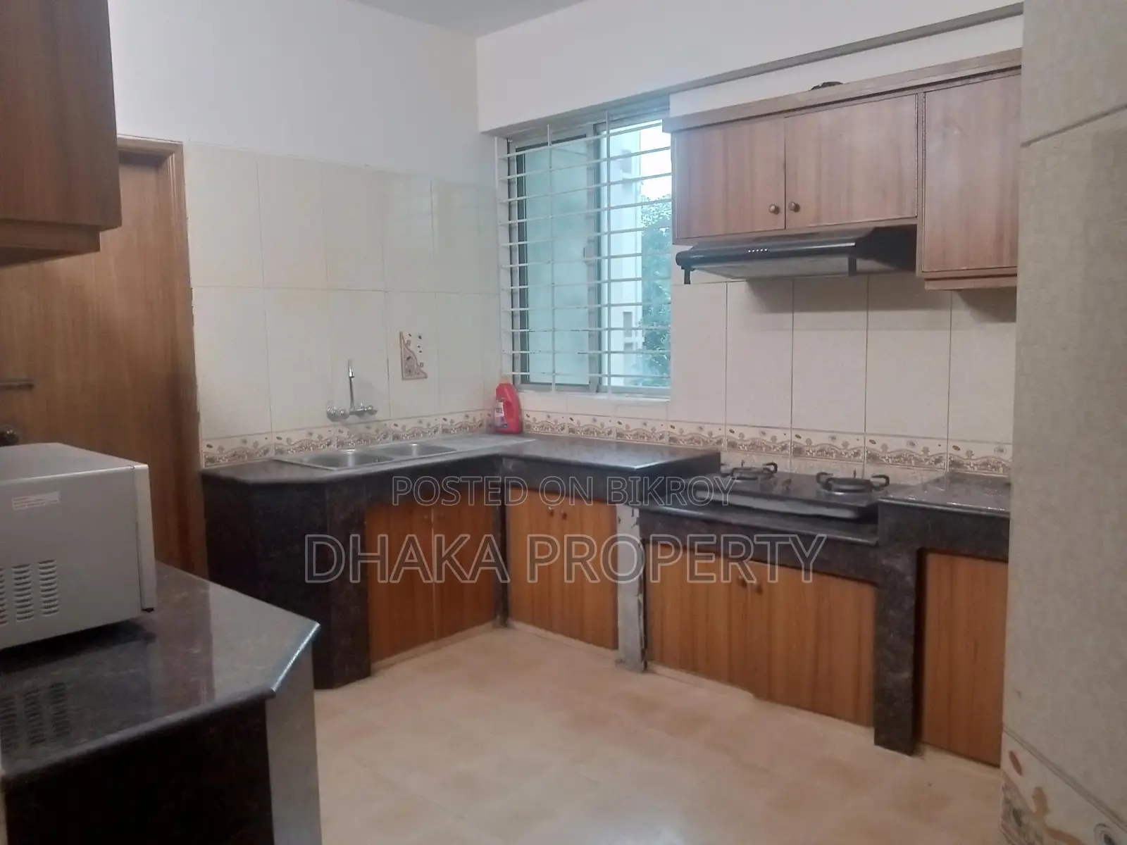 3-Bedrooms Exclusive Full-Furnished Apartment Rent in Gulshan in Gulshan