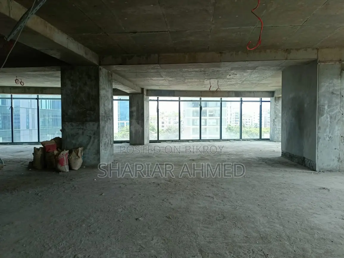 6200 SQFT COMMERCIAL FLOOR RENT IN GULSHAN AVENUE in Gulshan