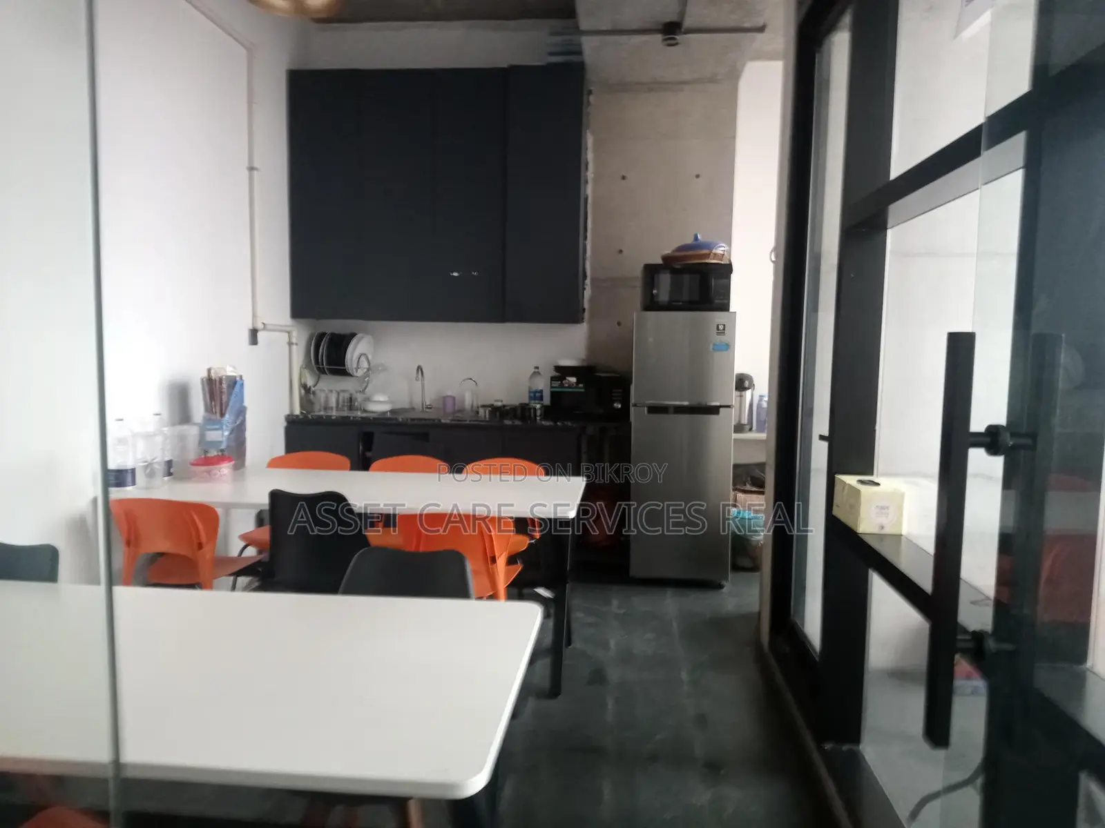 Beautiful Commercial Office Space For Rent In Banani in Banani