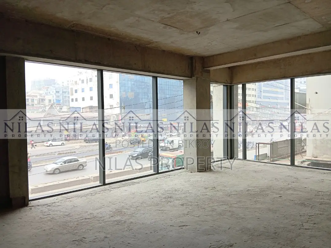 Rent a Prime First Floor Commercial Space in Uttara in Uttara