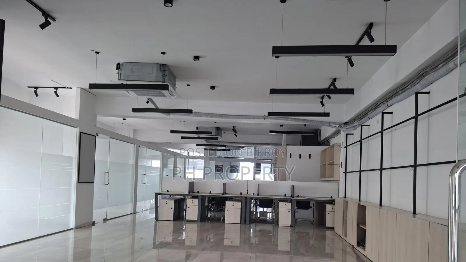 Gulshan rent full furnish office commercial in Gulshan