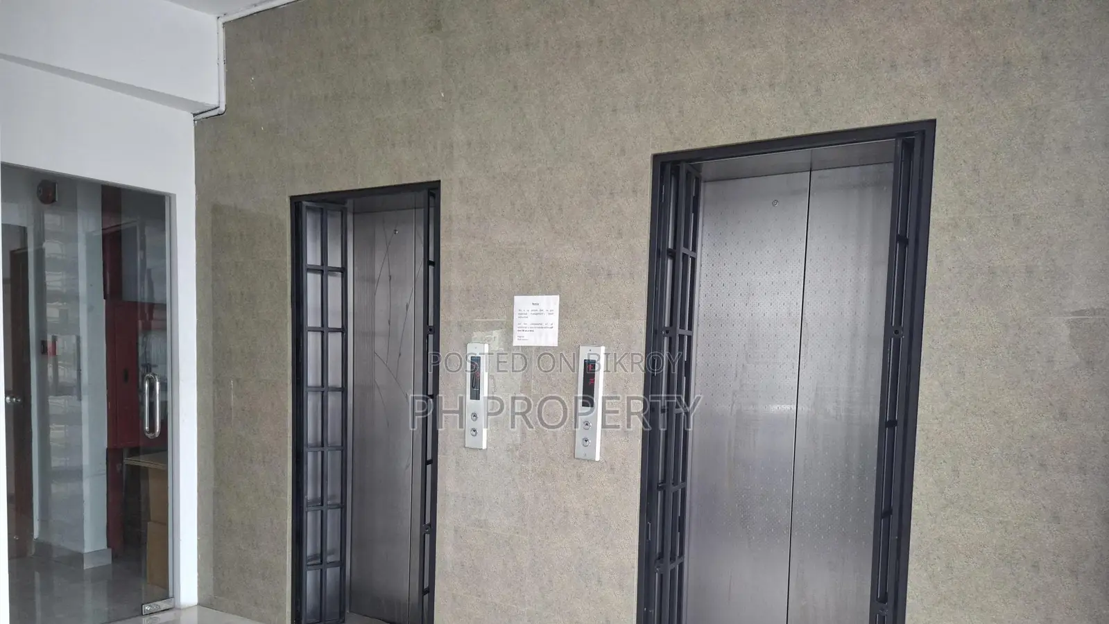 Gulshan rent full furnish office commercial in Gulshan