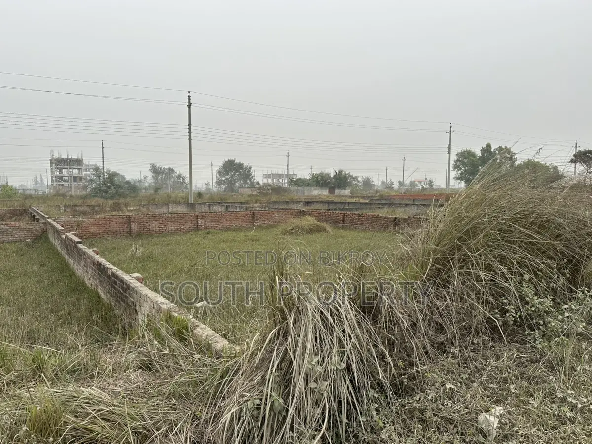 Block- P Extension || 7.5 Katha Plot South Facing in Basundhara