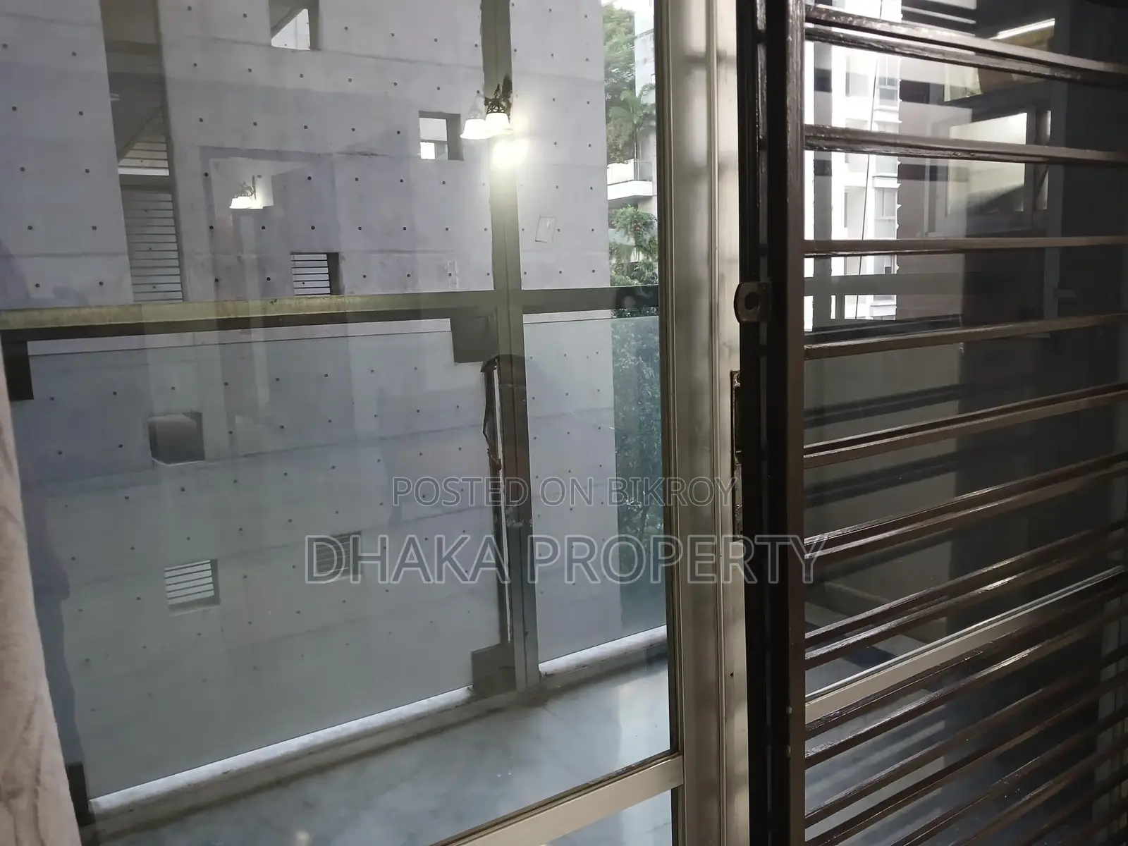 Luxurious 4Bed Furnish Apartment Rent At Baridhara Diplomatic Zone in Baridhara