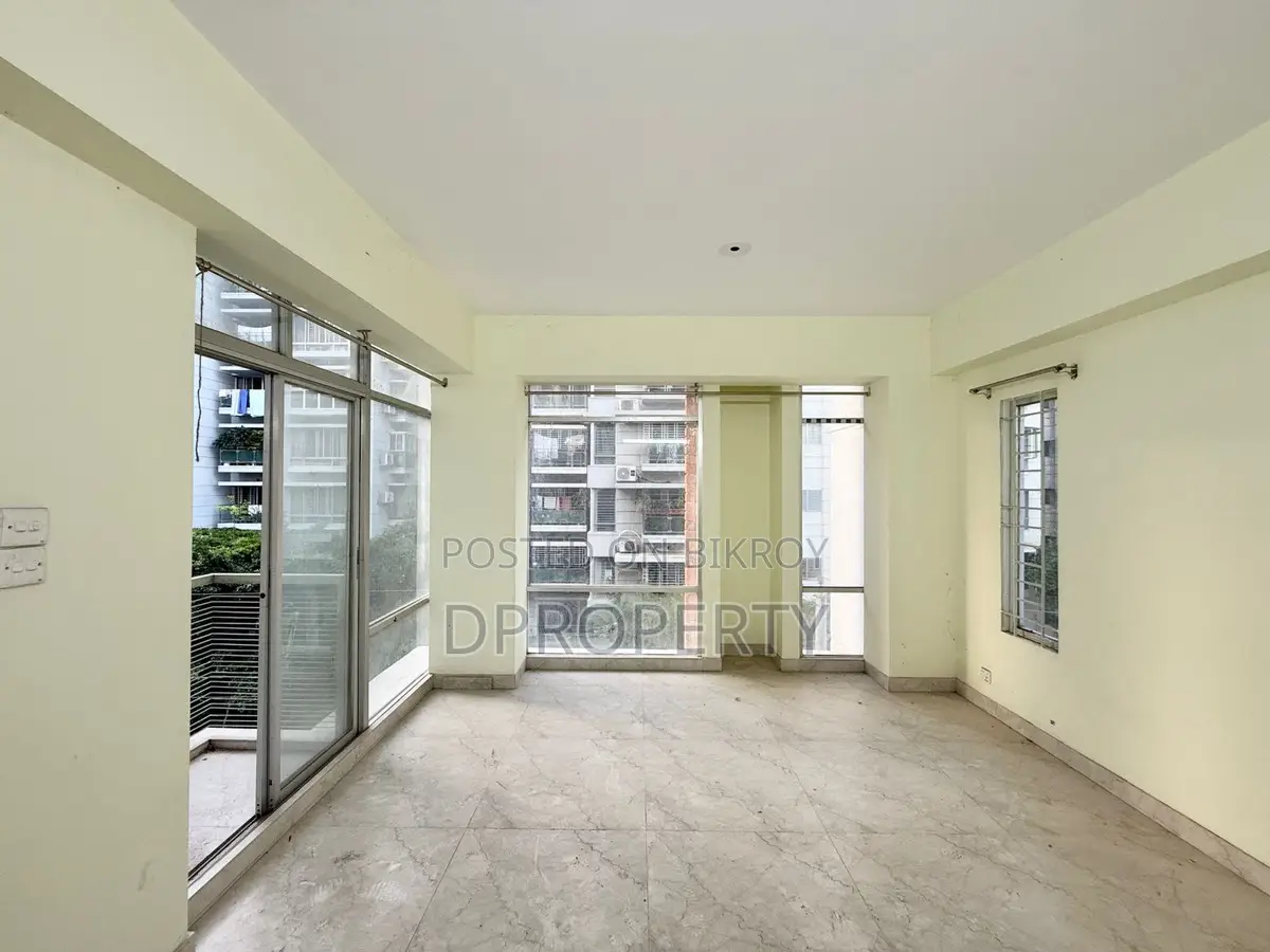 4bdrm Apartment in Basundhara for Rent in Basundhara