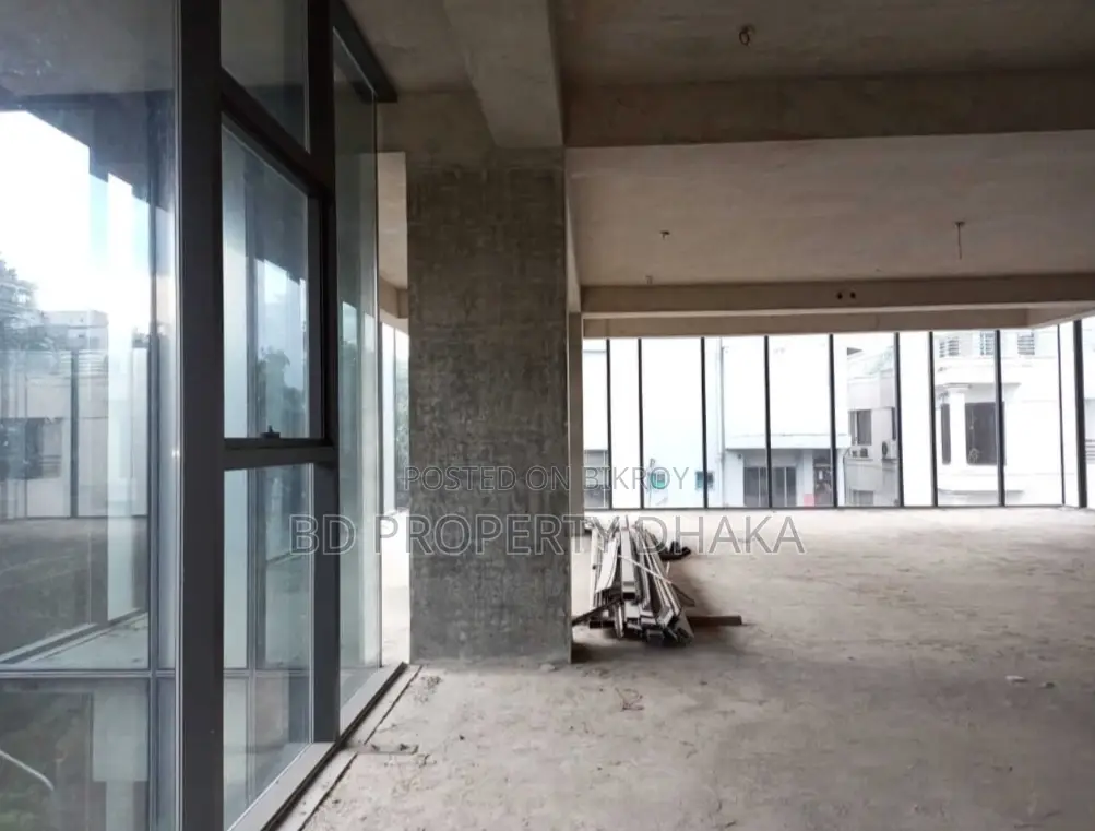 2600sqft Full Commercial Open Space for Rent in Gulshan
