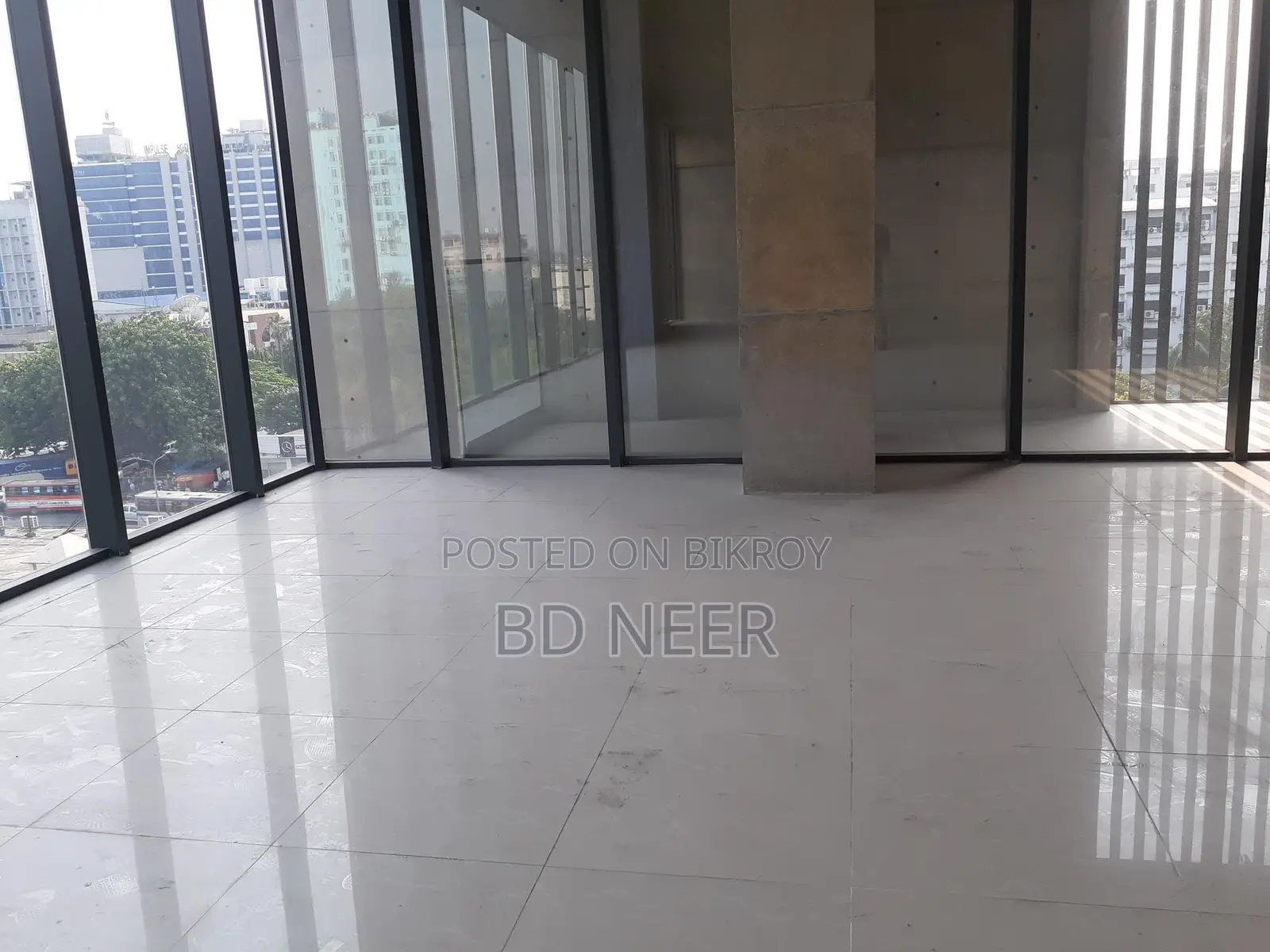 Fully Commercial 2300 Sq Ft Open Space For Rent in Gulshan-1 in Gulshan