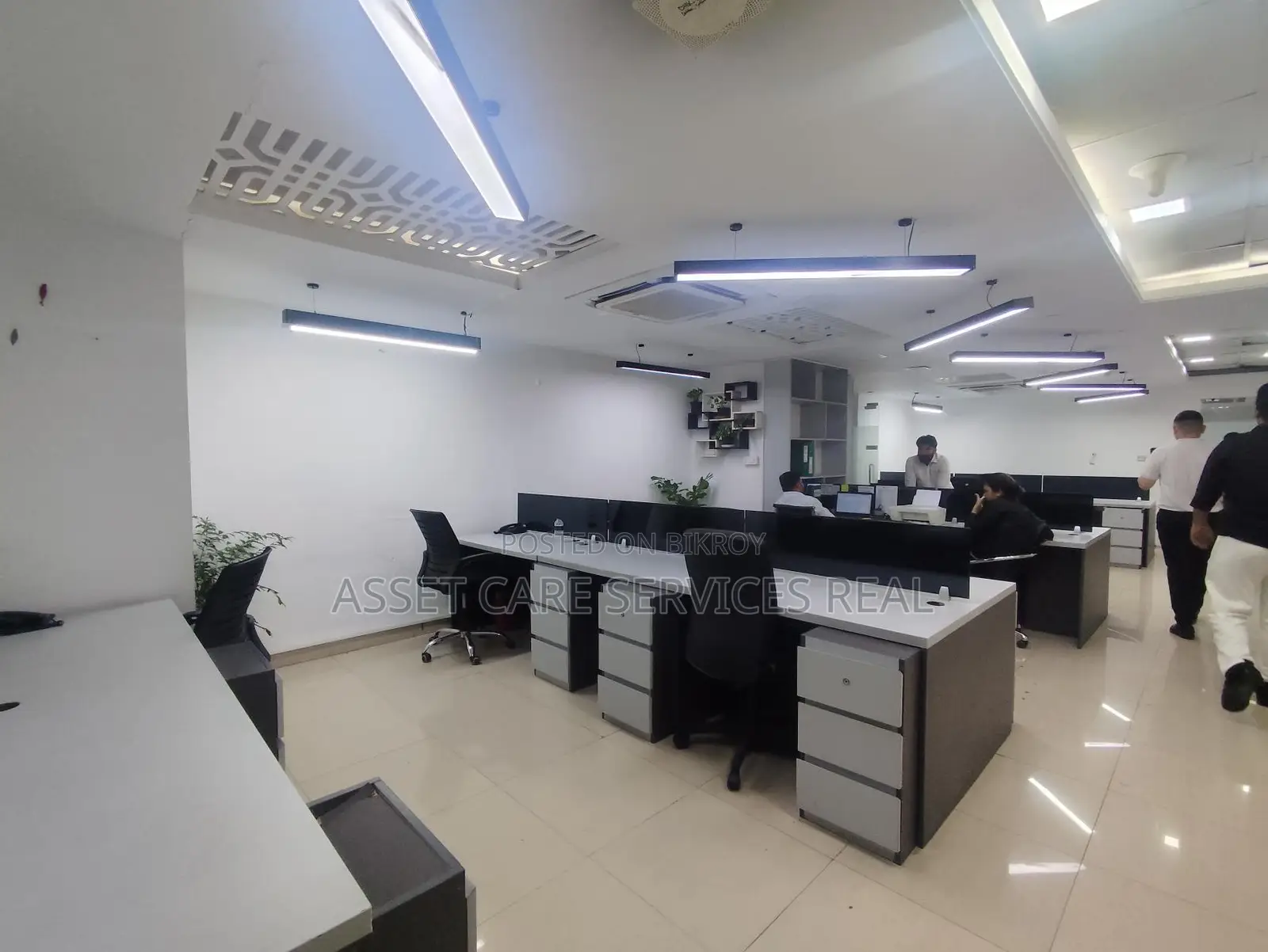 Commercial Furnished (3215-Sqft) Office Space Rent In Banani in Banani