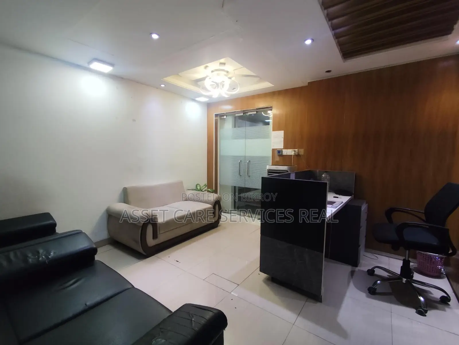 Commercial Furnished (3215-Sqft) Office Space Rent In Banani in Banani