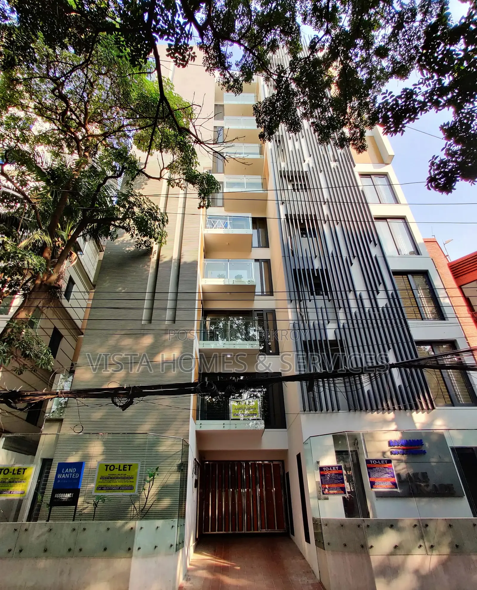 Lakeside Furnished Office Space for Rent in Gulshan-1 (1850 sq.ft.) in Gulshan