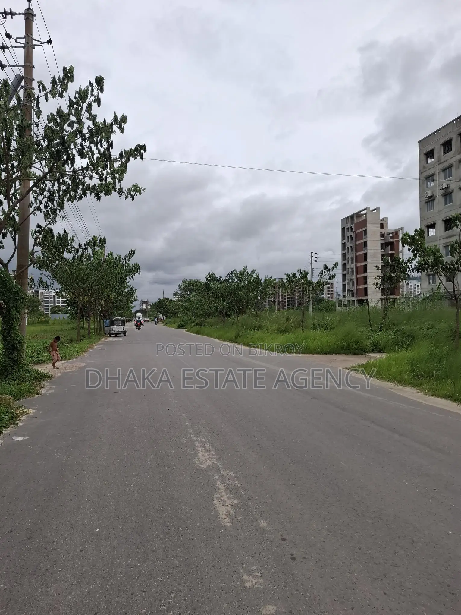 3 KATHA SECTOR 25 SOUTH FACE in Purbachal