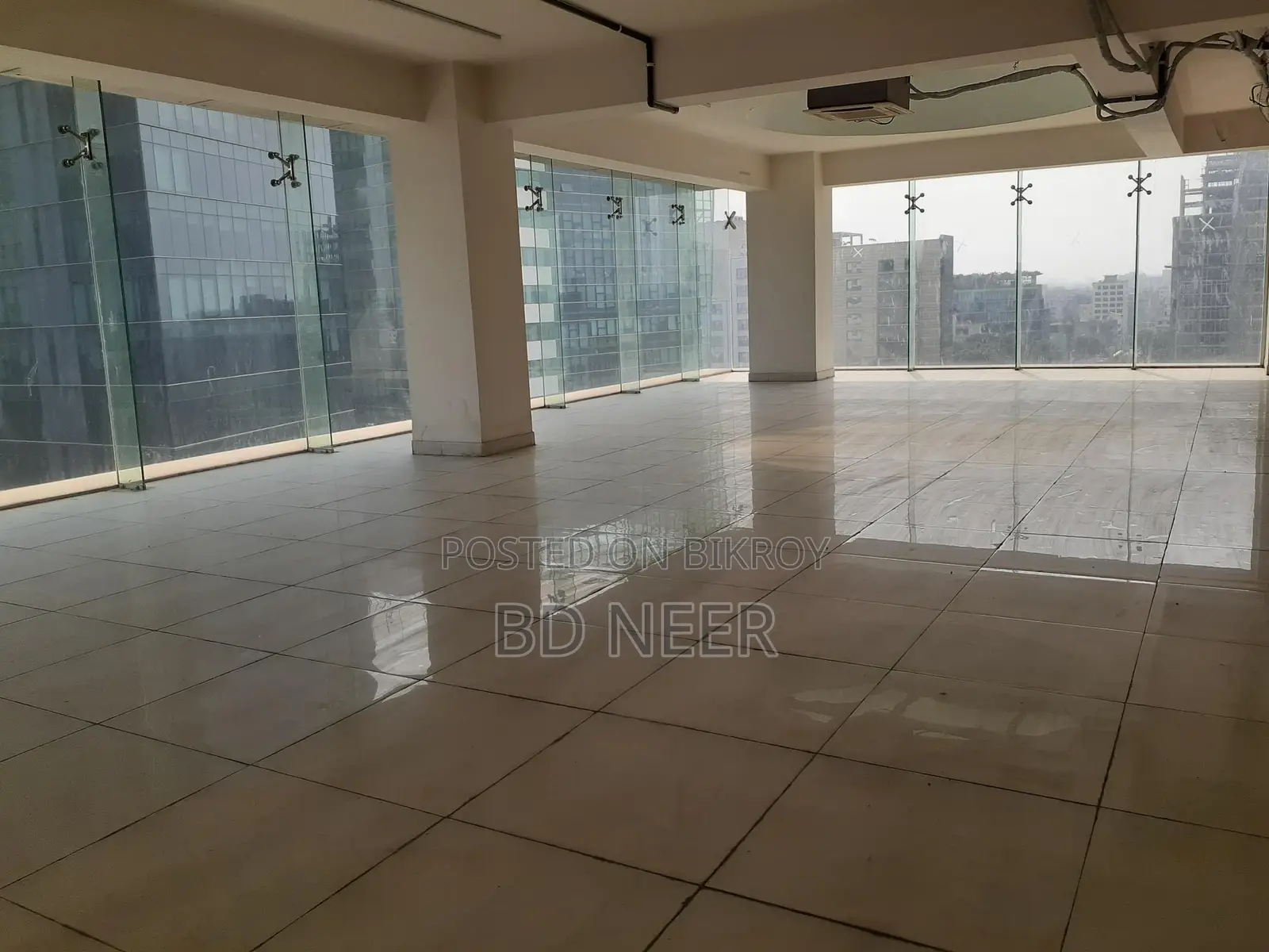 22200 SqFt Office Space Available For Rent in Gulshan