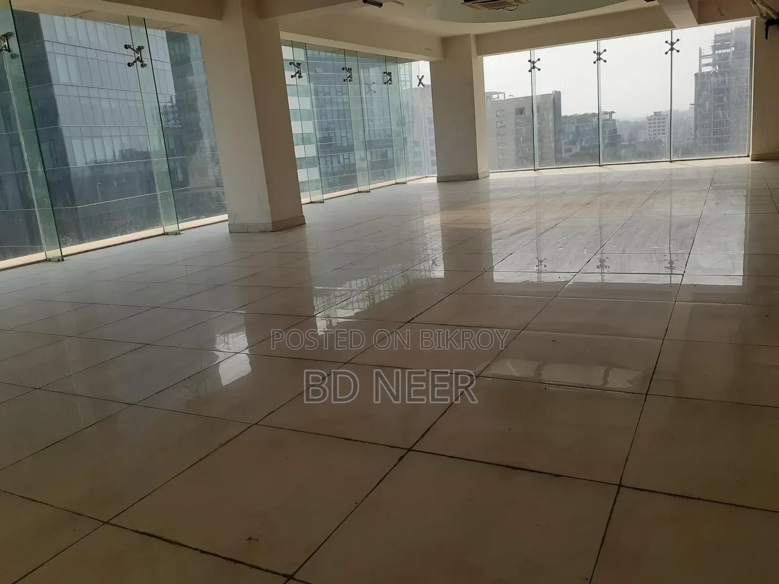 22200 SqFt Office Space Available For Rent in Gulshan