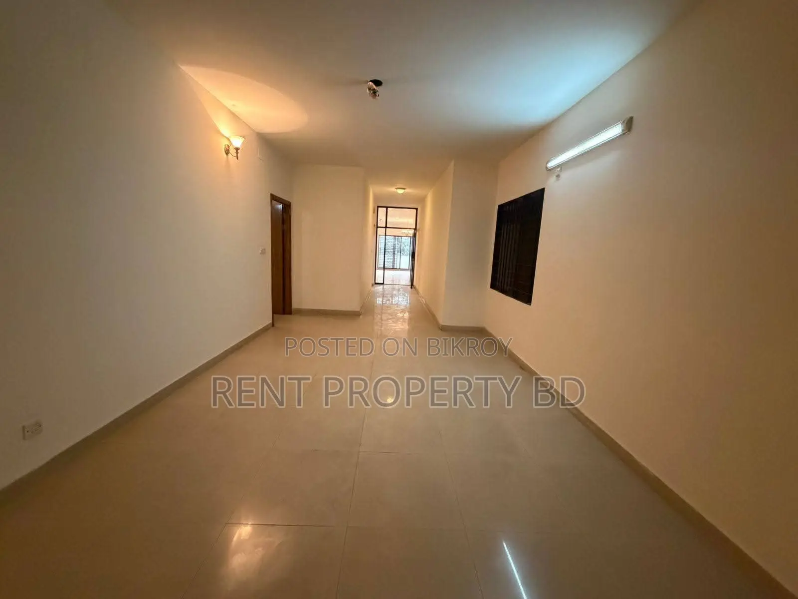 Unfurnished Flat For Rent In Gulshan North in Gulshan