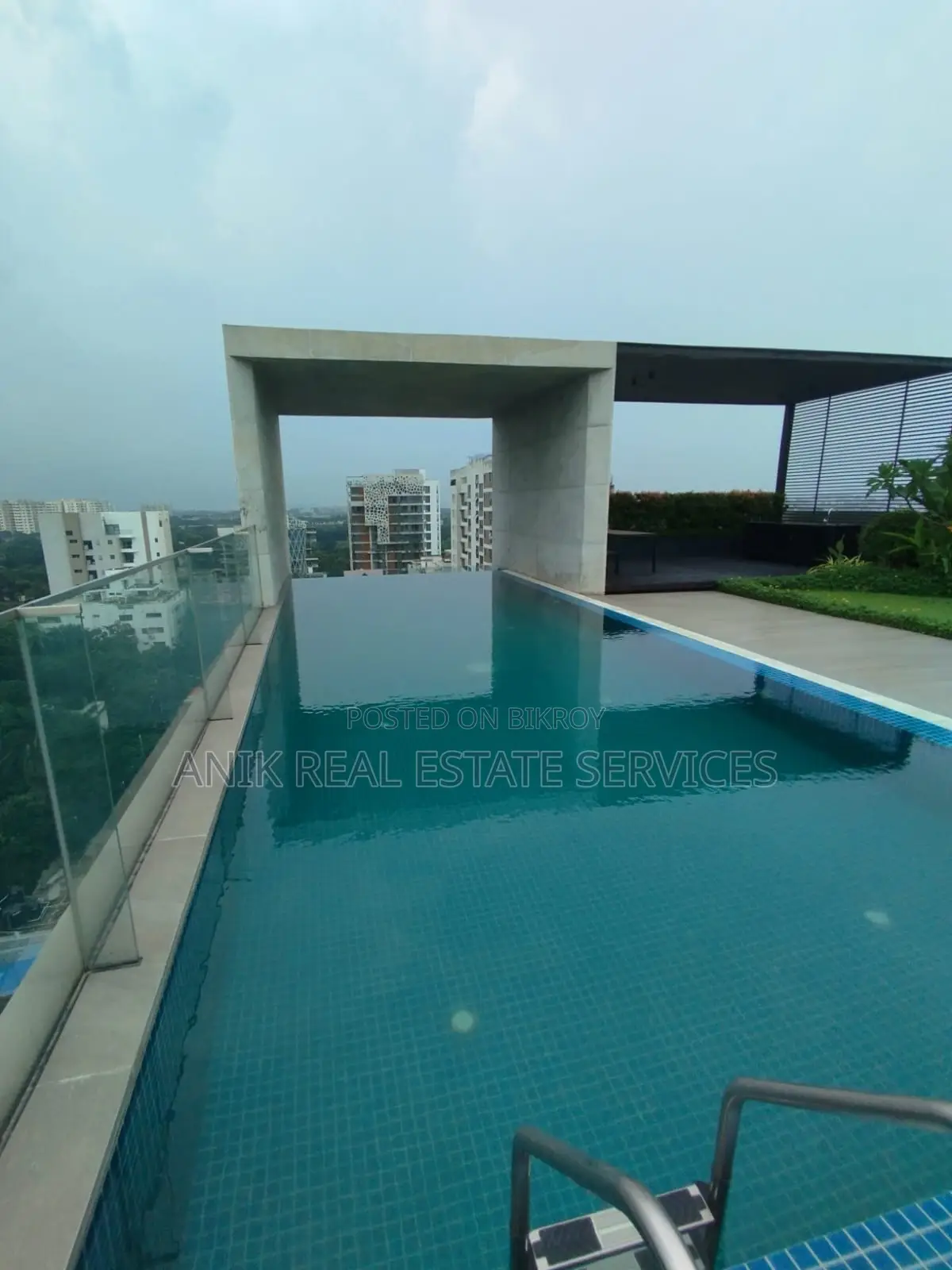 Swmming Pool Gym 5000 Sft Flat Rent At Gulshan North in Gulshan