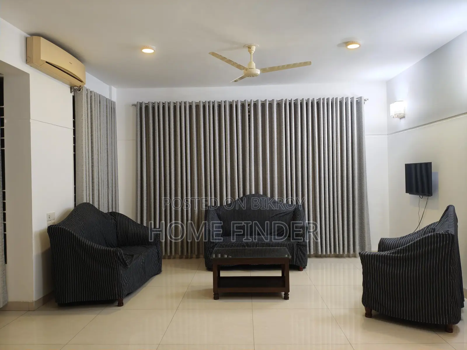 Good Quality 2400 Sqft Full-furnished Apartment For Rent In Gulshan 2 in Gulshan