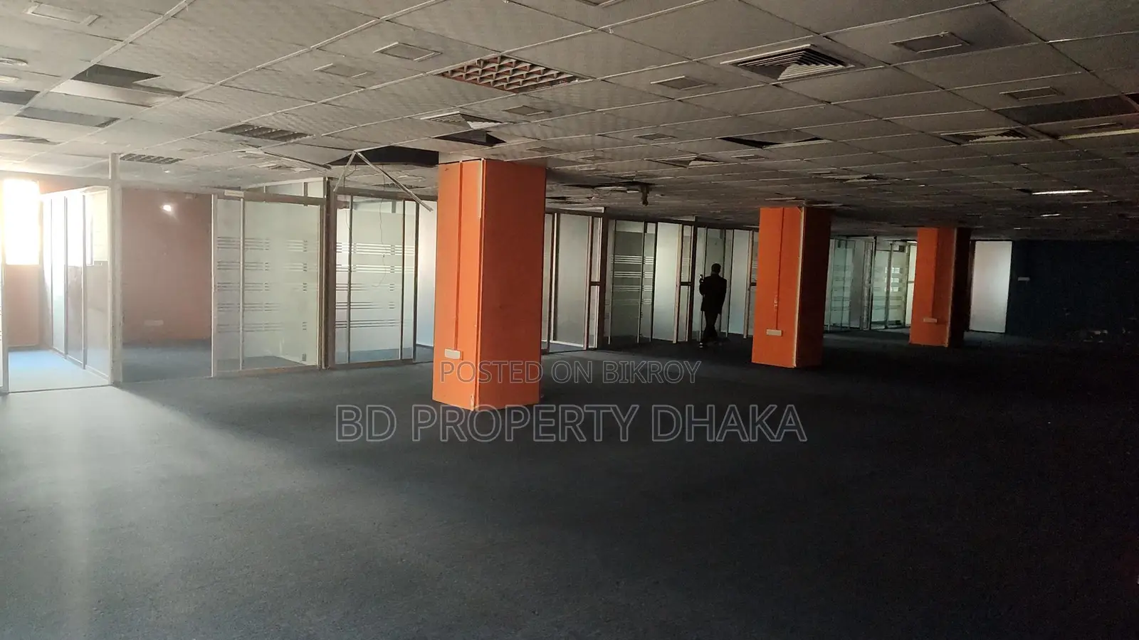 6200 Sqft Semi Furnished Open Commercial Space Rent in Mohakali Avenue in Mohakhali