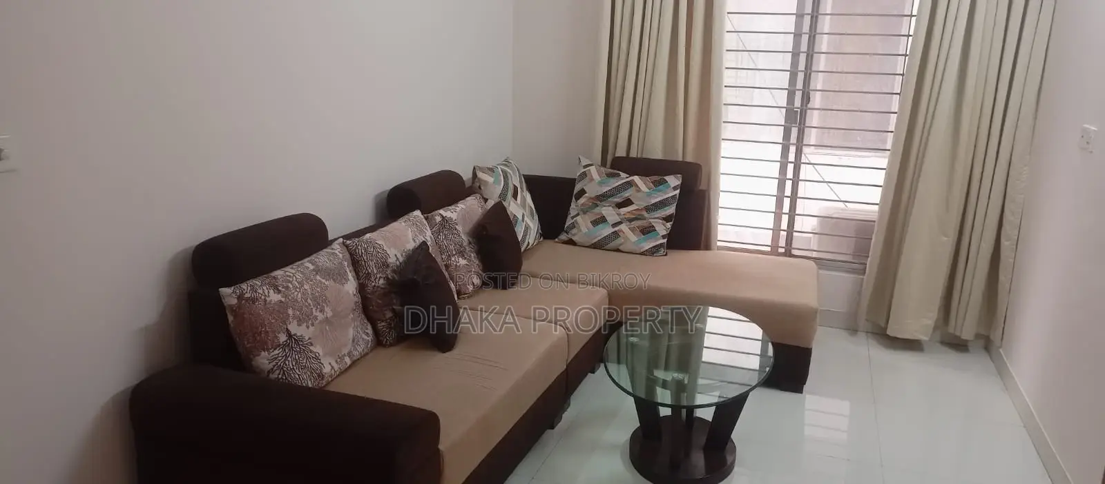Very nice Full-Furnished Apartment Rent In Gulshan in Gulshan