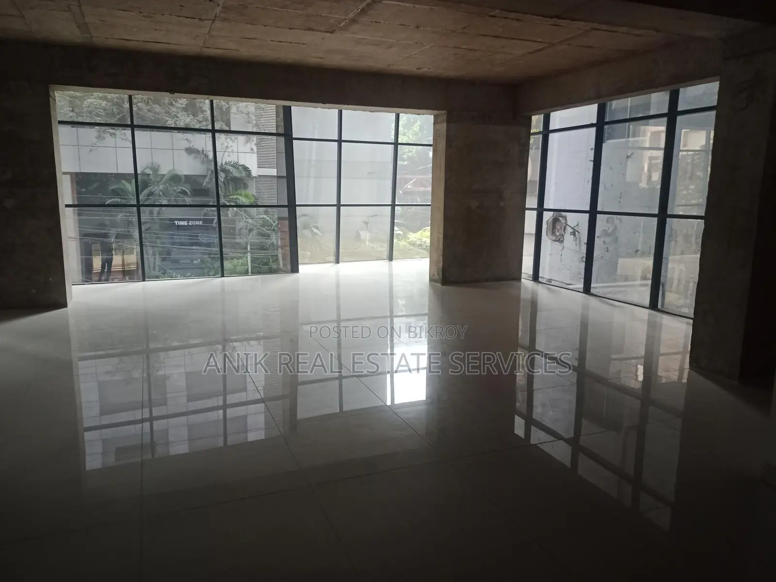 Commercial 7500 Sft Office Space Rent At Gulshan 2 in Gulshan