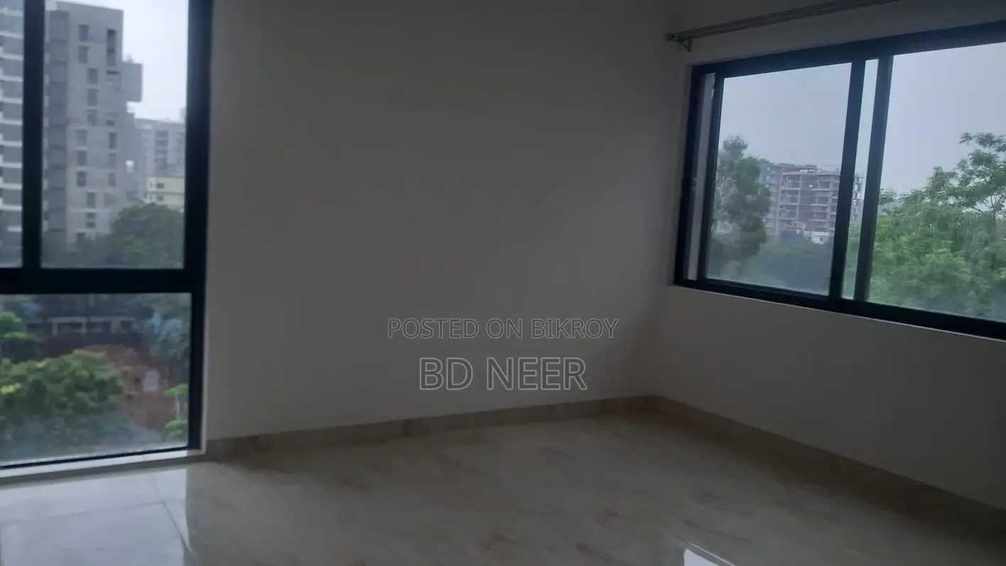 Brand New Lake View Gym Swimming 4-Bedroom Apartment Rent in Gulshan-2 North in Gulshan
