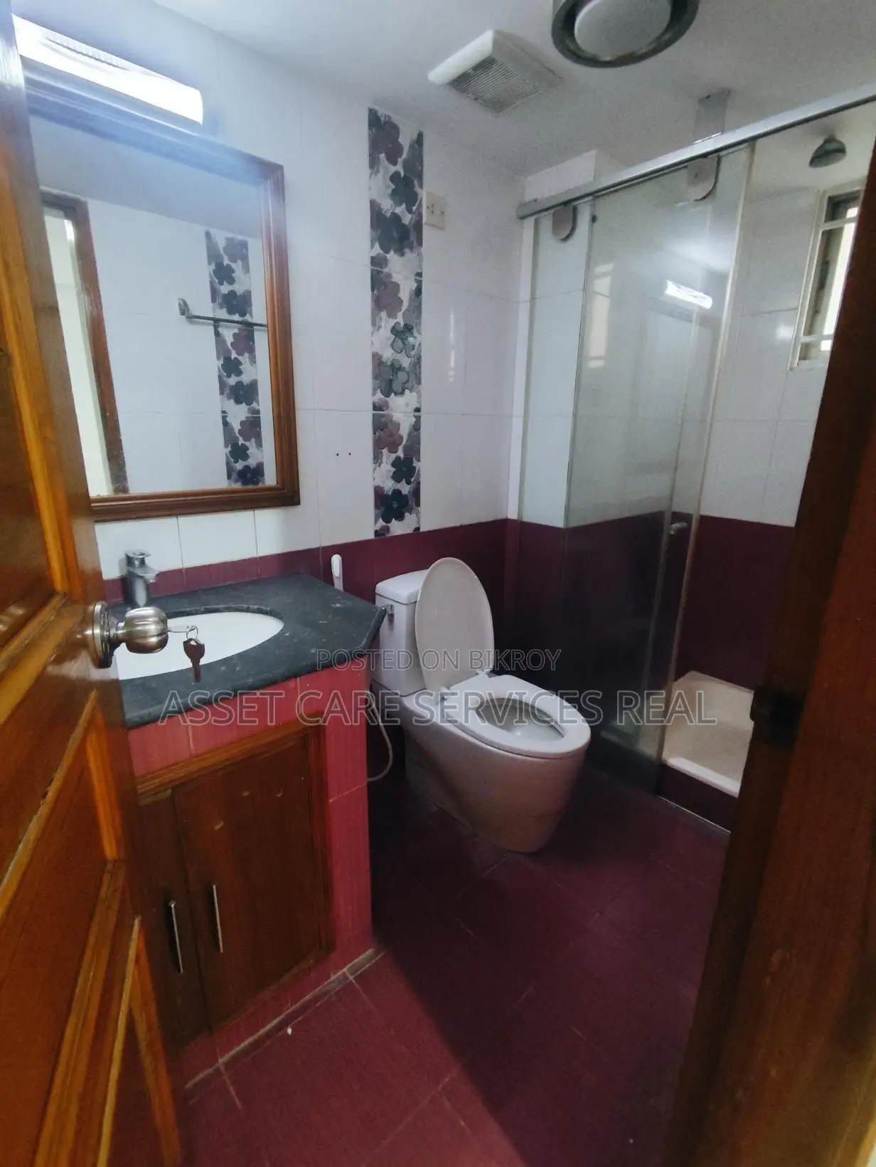 4000-Sqft Prime Location Office Space Rent In Gulshan-2 Nearby Circle in Gulshan
