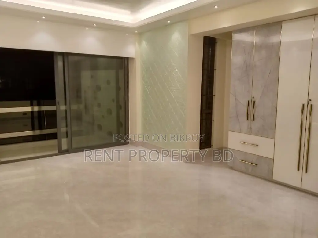 Gym Swimming Luxury Apartment Rent Gulshan in Gulshan