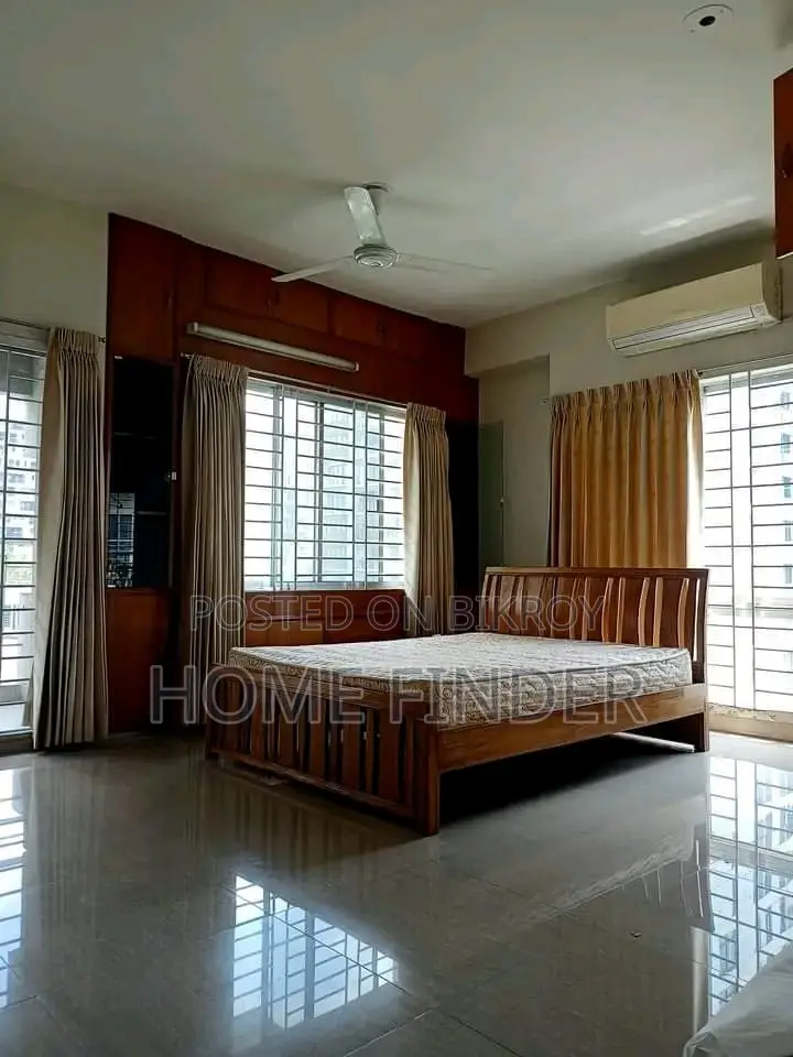Exclusive furnished 2630 SqFt(3Bed-1Parking) Apt: For Rent In GULSHAN in Gulshan